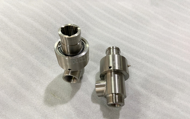 高速旋转接头运转中高温异味处理方法